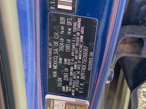 Used 2025 Kia K4 LXS image 29