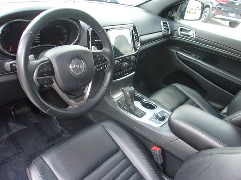 Used 2019 Jeep Grand Cherokee Limited X AWD/4WD image 10
