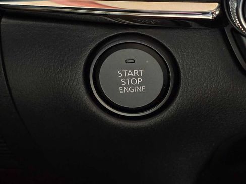 Used 2025 MAZDA CX-30 AWD 2.5 S w/ Preferred Package image 33