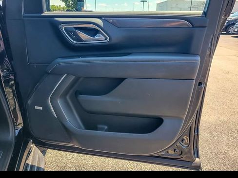 Certified 2024 GMC Yukon AT4 w/ Technology Package AWD/4WD image 32
