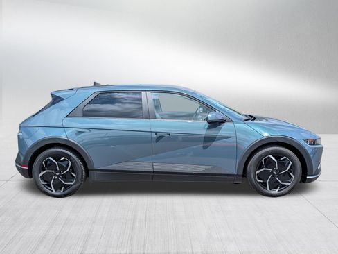 Certified 2023 Hyundai Ioniq 5 SEL w/ Cargo Package AWD/4WD image 8