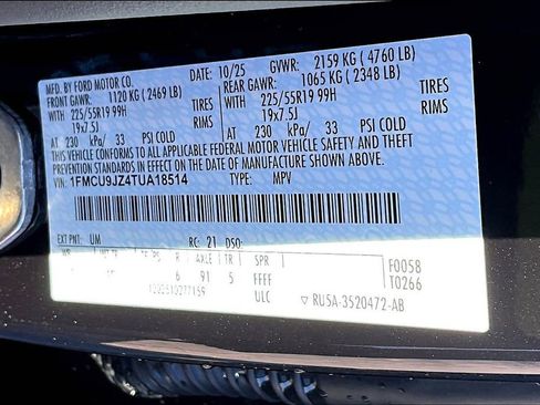 New 2026 Ford Escape Platinum AWD/4WD image 13