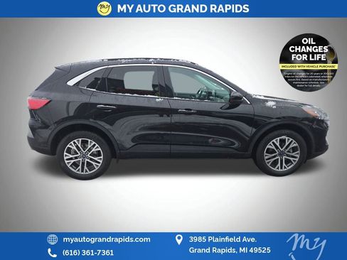 Used 2022 Ford Escape SEL w/ Technology Package image 8