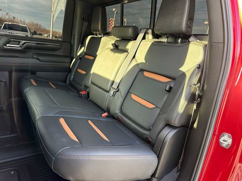 Used 2024 GMC Sierra 2500 AT4 w/ AT4 Premium Plus Package image 18