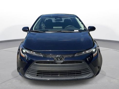 Used 2024 Toyota Corolla LE FWD image 3