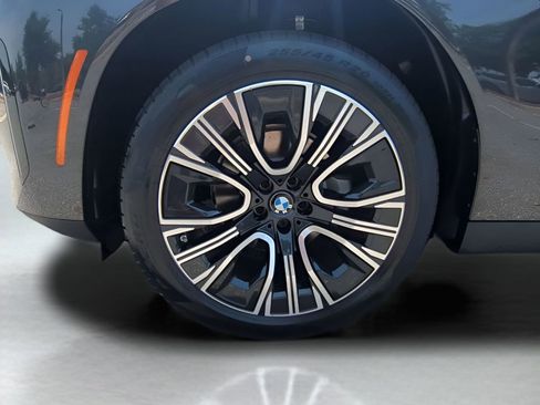 New 2025 BMW X3 xDrive30i w/ Premium Package image 11