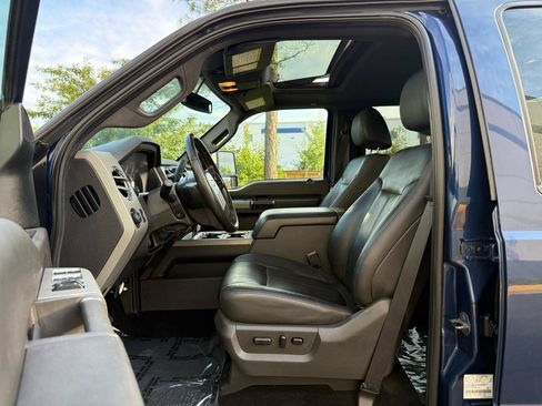 Used 2011 Ford F250 Lariat w/ Lariat Ultimate Pkg AWD/4WD image 15