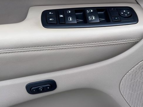 Used 2016 Jeep Grand Cherokee Limited w/ Trailer Tow Group IV image 28