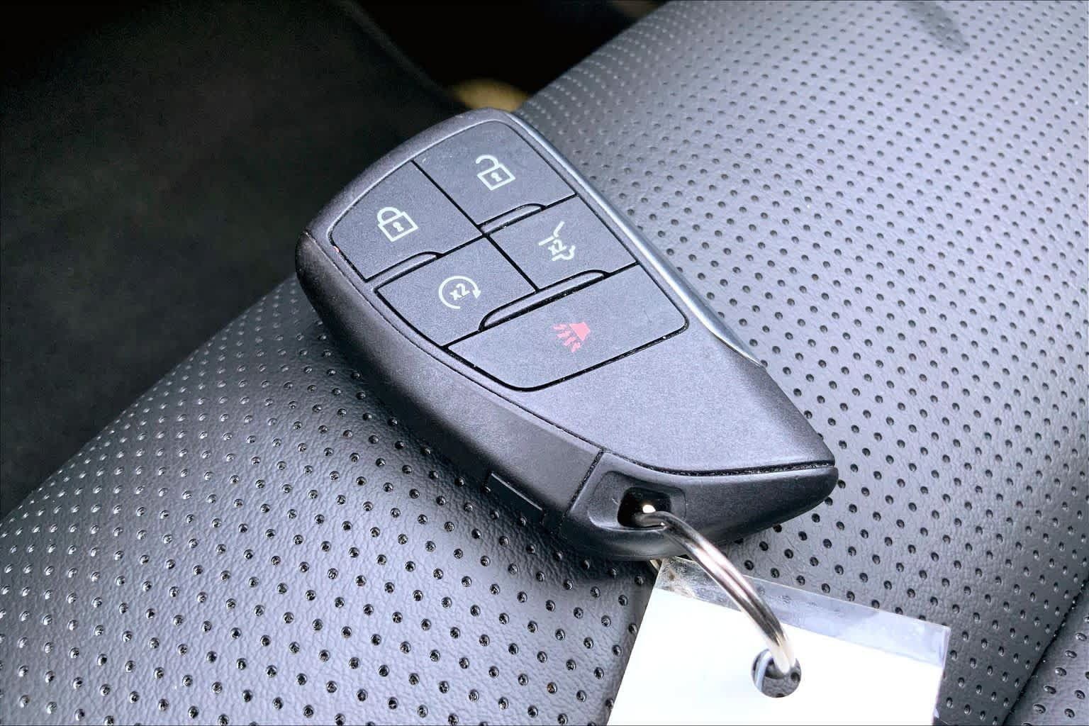 Certified 2025 Buick Envision Preferred AWD/4WD image 15
