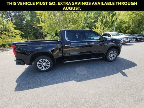 Used 2021 Chevrolet Silverado 1500 High Country w/ Technology Package AWD/4WD image 13