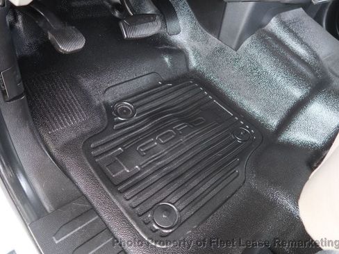 Used 2019 Ford F250 XL w/ Power Equipment Group AWD/4WD image 12