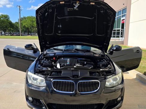 Used 2013 BMW 335i Convertible RWD image 16