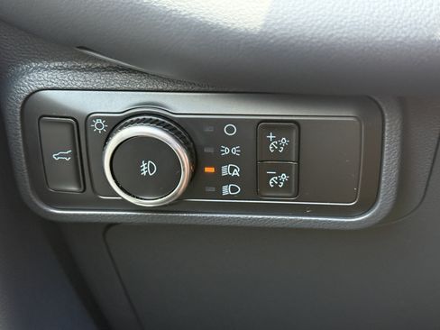 Used 2025 Ford Explorer ST AWD/4WD image 23