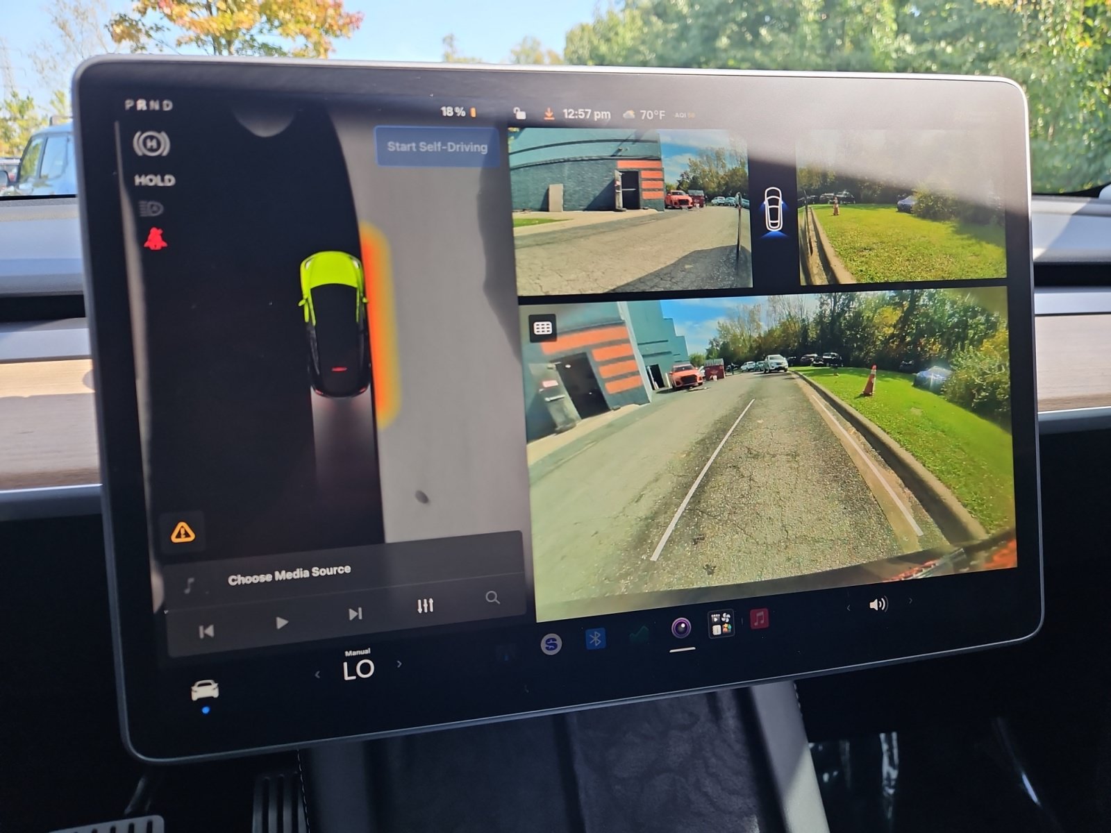 Used 2025 Tesla Model Y Performance AWD/4WD image 19