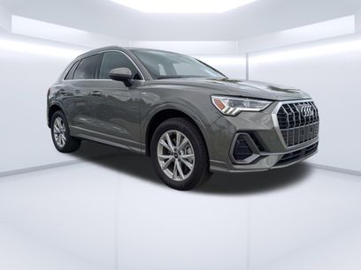 Certified 2025 Audi Q3 2.0T Premium w/ Convenience Package