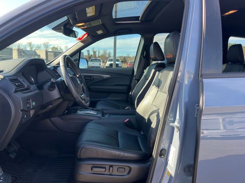 Used 2022 Honda Pilot TrailSport image 39