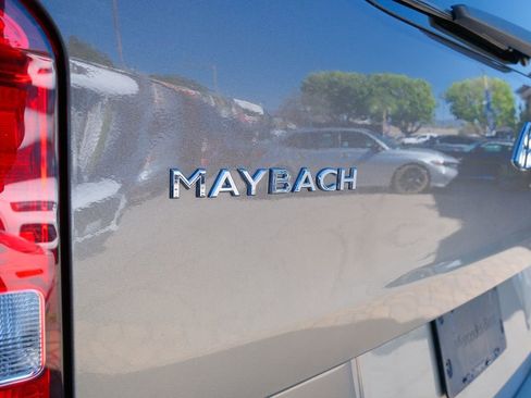 Used 2018 Mercedes-Benz Metris Passenger image 36