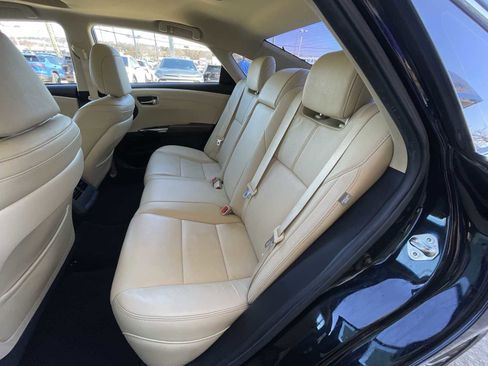 Used 2016 Toyota Avalon Touring image 26