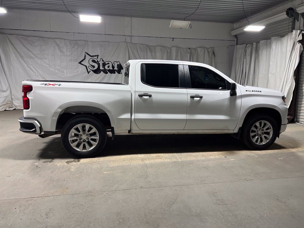 Used 2022 Chevrolet Silverado 1500 Custom AWD/4WD image 8