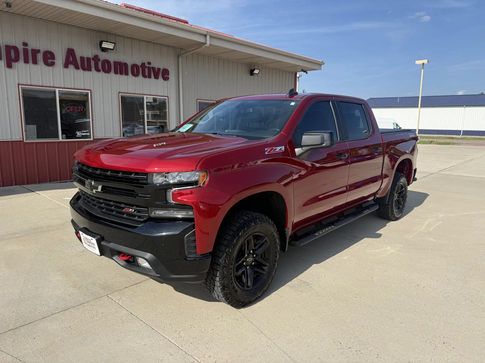 Used 2021 Chevrolet Silverado 1500 LT Trail Boss AWD/4WD image 3