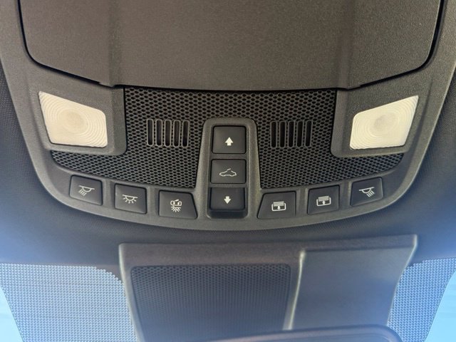 Used 2019 Ford F150 Platinum w/ Equipment Group 701A Luxury AWD/4WD image 32
