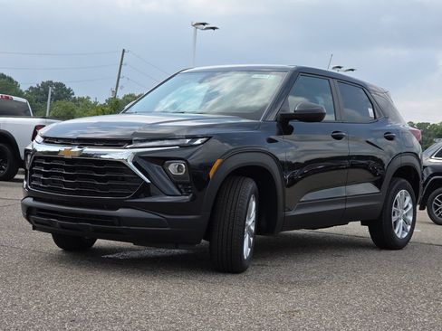 New 2026 Chevrolet TrailBlazer LS AWD/4WD image 14