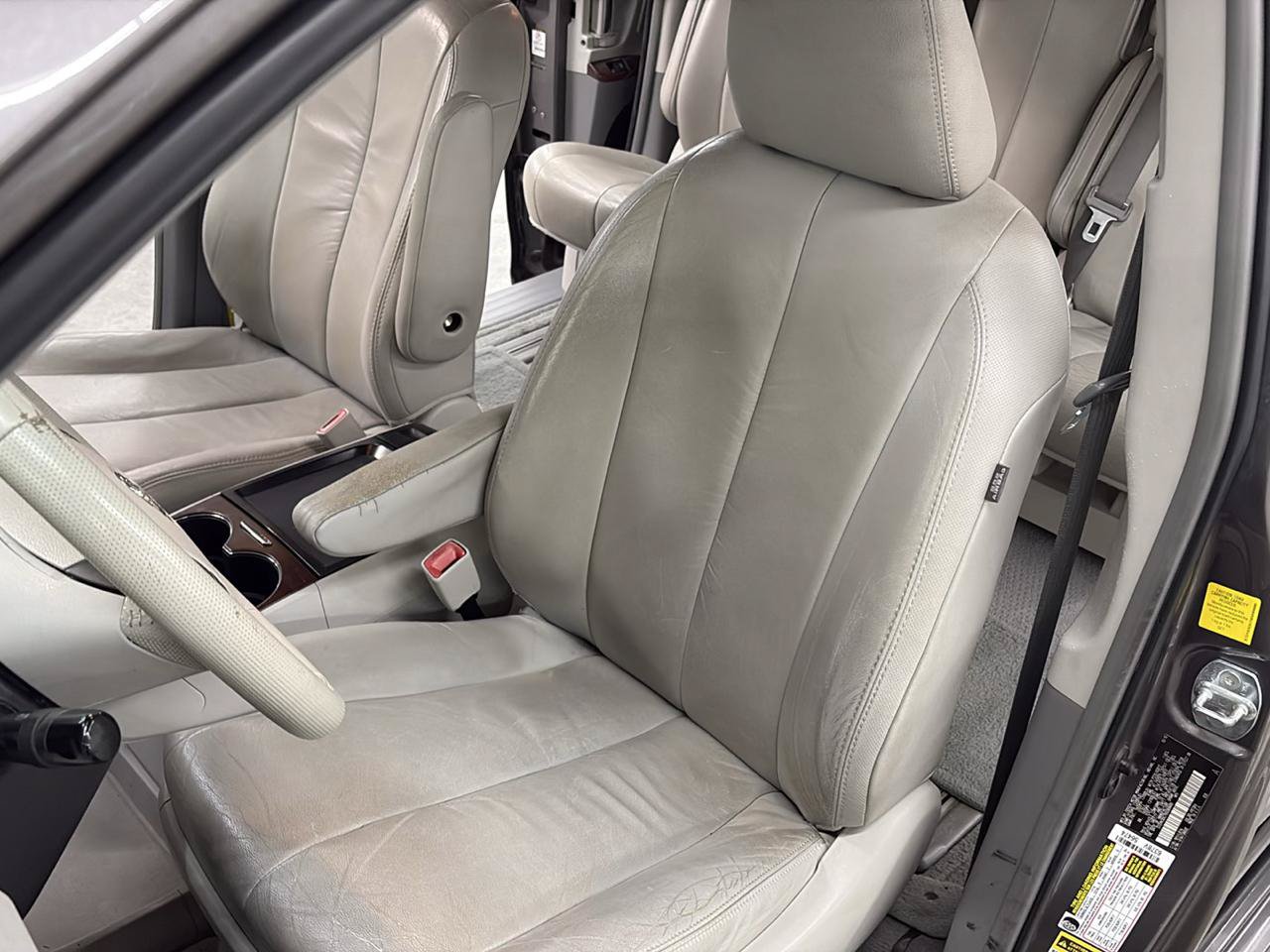 Used 2011 Toyota Sienna XLE w/ Premium Pkg FWD image 13
