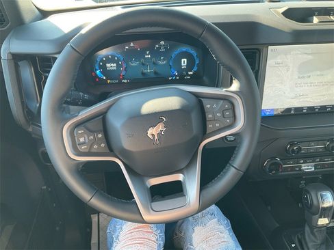 New 2025 Ford Bronco Big Bend w/ Black Diamond Package image 25