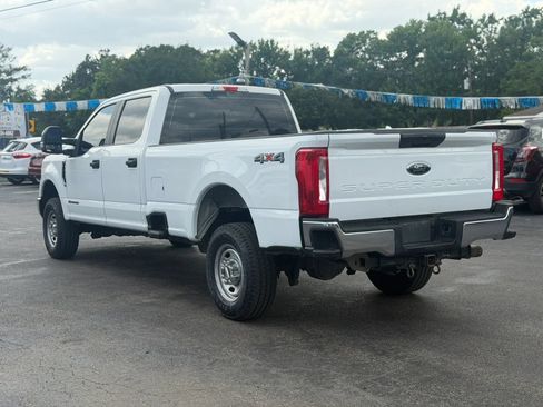 Used 2017 Ford F250 XL w/ Power Equipment Group AWD/4WD image 10
