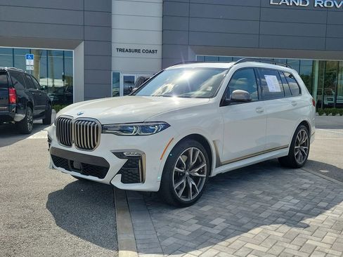 Used 2022 BMW X7 M50i w/ Dynamic Handling Package AWD/4WD image 1