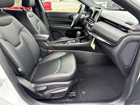 New 2026 Jeep Compass Limited image 19