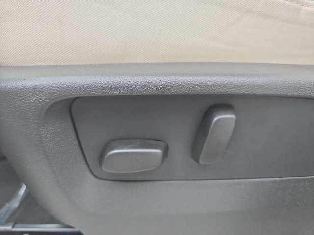 Used 2023 Buick Envision Essence w/ Technology Package I AWD/4WD image 30