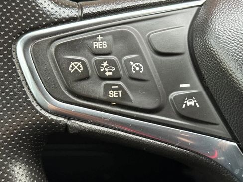 Used 2020 Chevrolet Malibu LT image 25