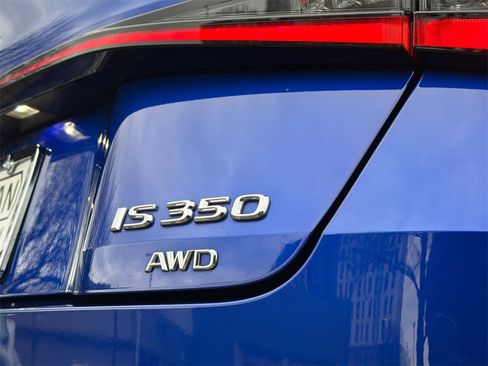 Used 2022 Lexus IS 350 F Sport image 8