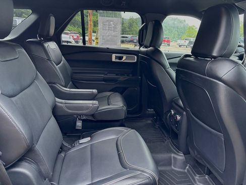 Used 2020 Ford Explorer ST AWD/4WD image 15