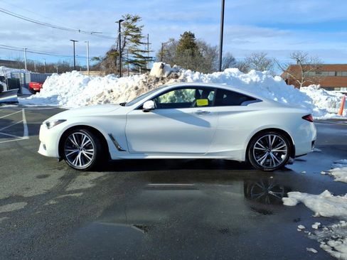 Certified 2022 INFINITI Q60 3.0t Luxe w/ Essential Package image 5