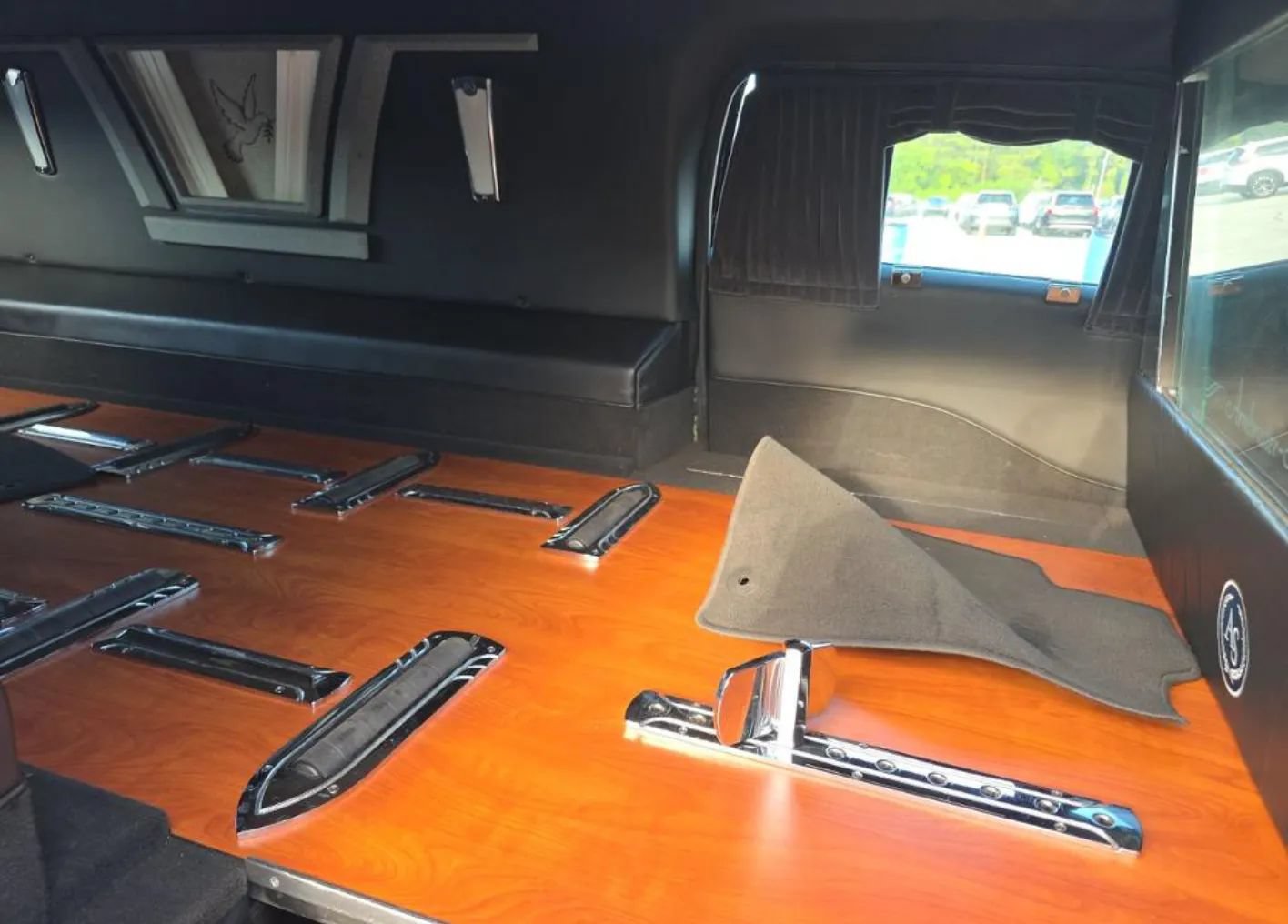 Used 2013 Cadillac XTS Hearse FWD image 12