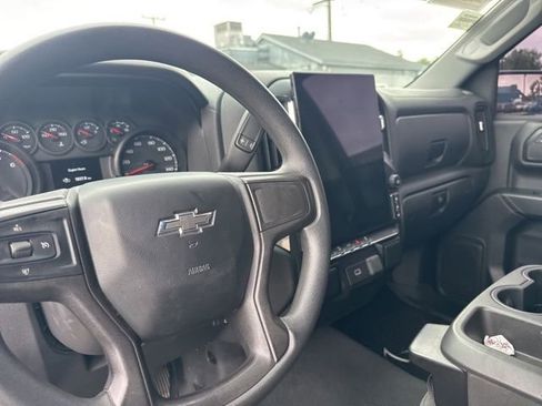 Used 2020 Chevrolet Silverado 1500 Custom Trail Boss w/ Custom Convenience Package AWD/4WD image 10