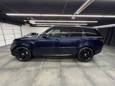 Used 2020 Land Rover Range Rover Sport HSE image 3