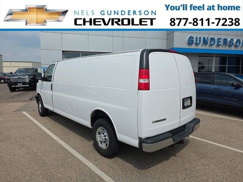 Used 2019 Chevrolet Express 3500 Extended w/ Driver Convenience Package image 5