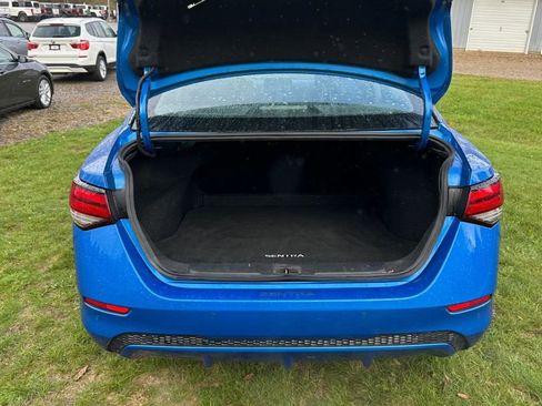 Used 2020 Nissan Sentra SV image 7