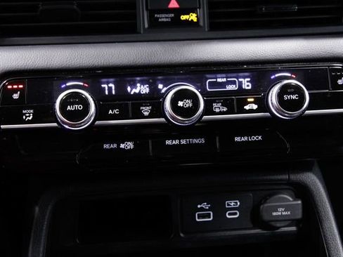 Used 2023 Honda Pilot EX-L image 33