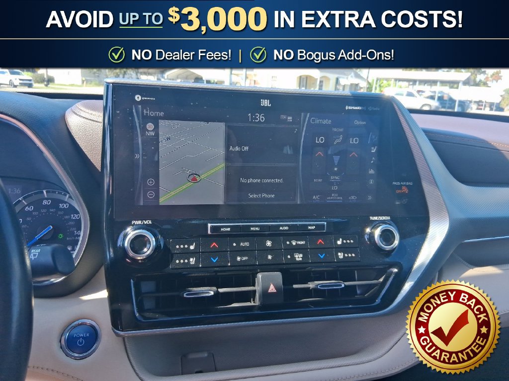 Used 2021 Toyota Highlander Platinum FWD image 26