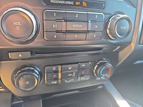 Used 2018 Ford F150 XLT w/ Equipment Group 302A Luxury image 17