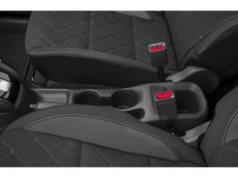 Used 2019 Nissan Kicks SV FWD image 18