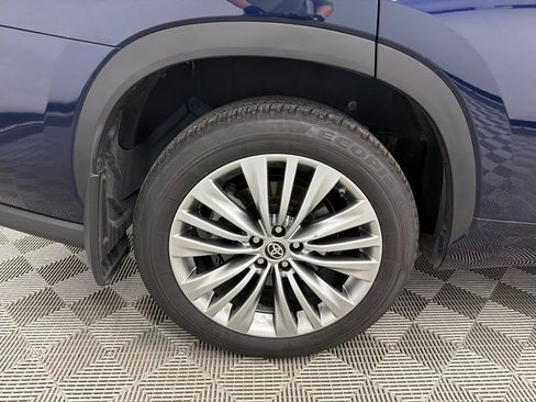 Used 2021 Toyota Highlander Platinum AWD/4WD image 19