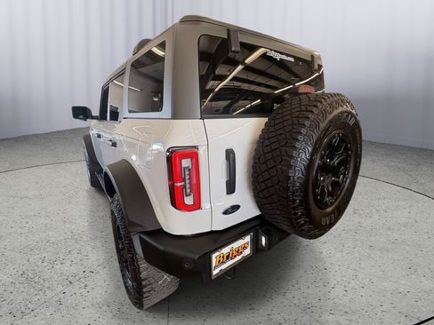 Used 2023 Ford Bronco Wildtrak AWD/4WD image 4