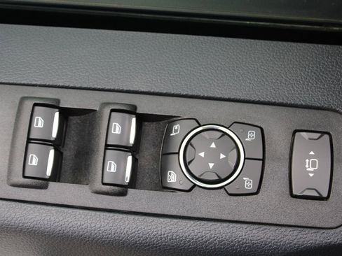 Certified 2022 Ford F250 Lariat w/ Tremor Off-Road Package image 20