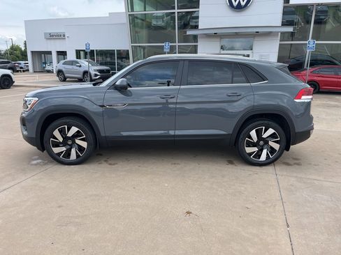 New 2025 Volkswagen Atlas Cross Sport SE image 6