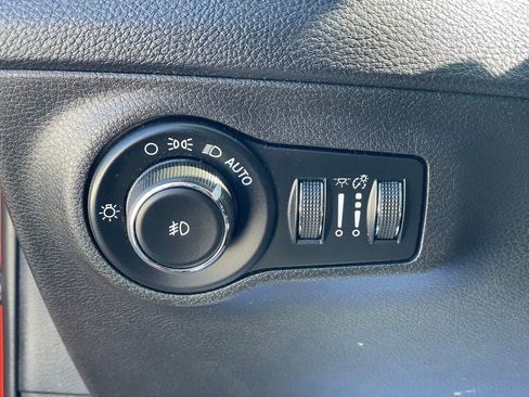 Used 2017 Jeep Compass Trailhawk image 14